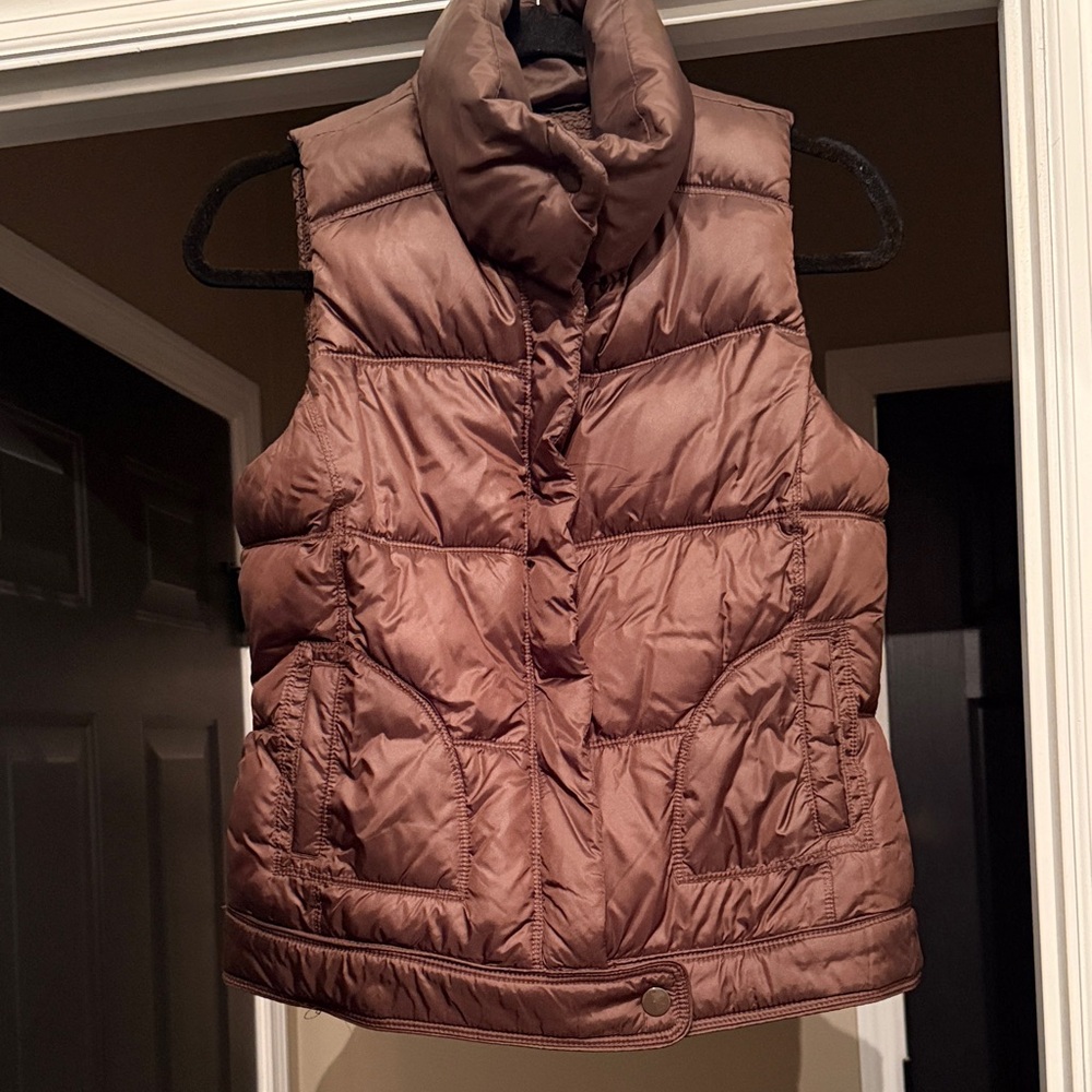 Old Navy Chocolate Brown Puffer Vest